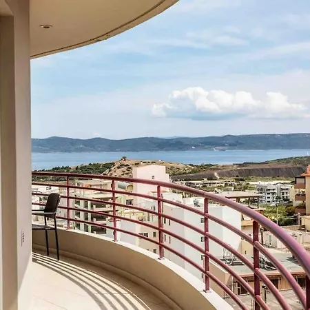 Lavrio Seaview 2Bdr Apt 4 Min Dive From The Sea Exterior photo