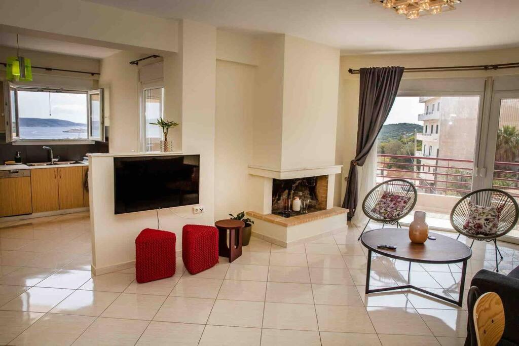 Apartment Seaview 2bdr 4 Min Dive From The Sea Lavrion
